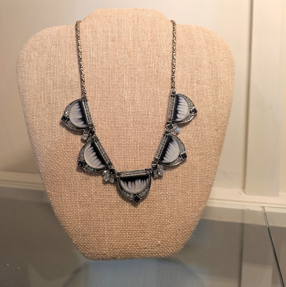 Chloe and Isabel Collar Necklace